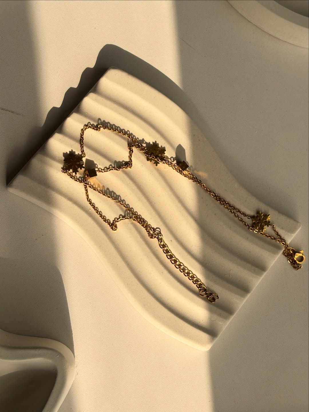 استند اکسسوری مدل موج